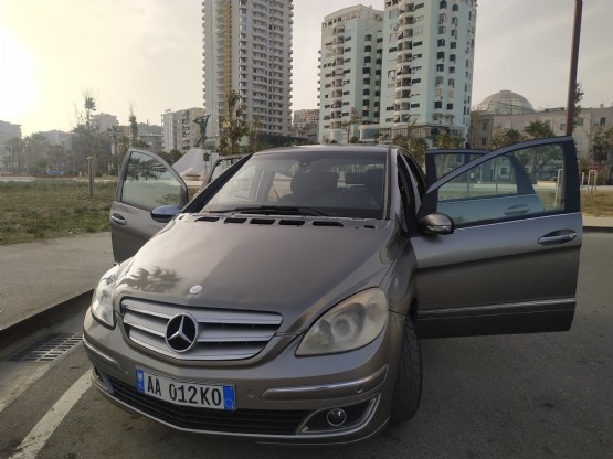 Makina Me Qera ne Durres Mercedes Benz B Class 2007 Nga Theo Global - Rent A Car In Albania